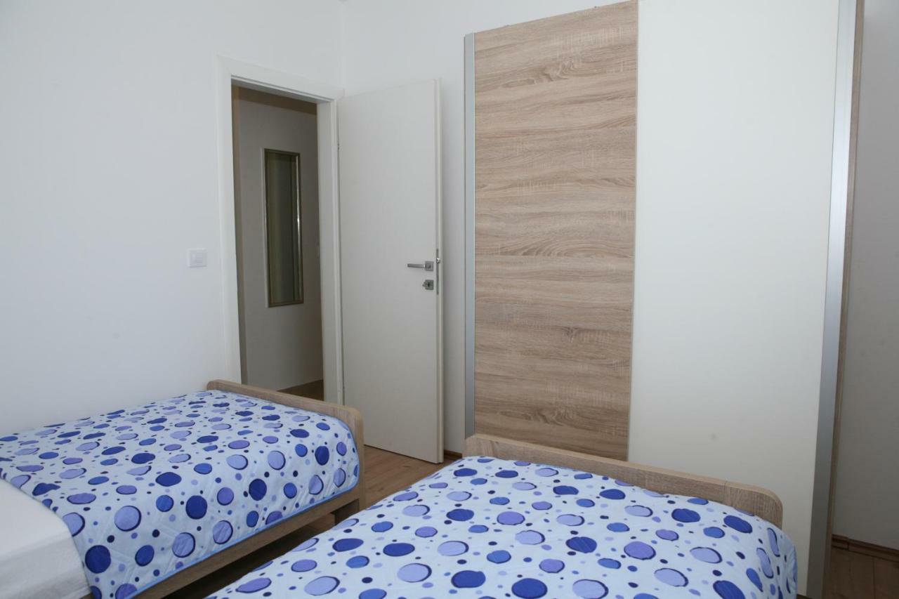 Apartment Jessica Trogir Ngoại thất bức ảnh